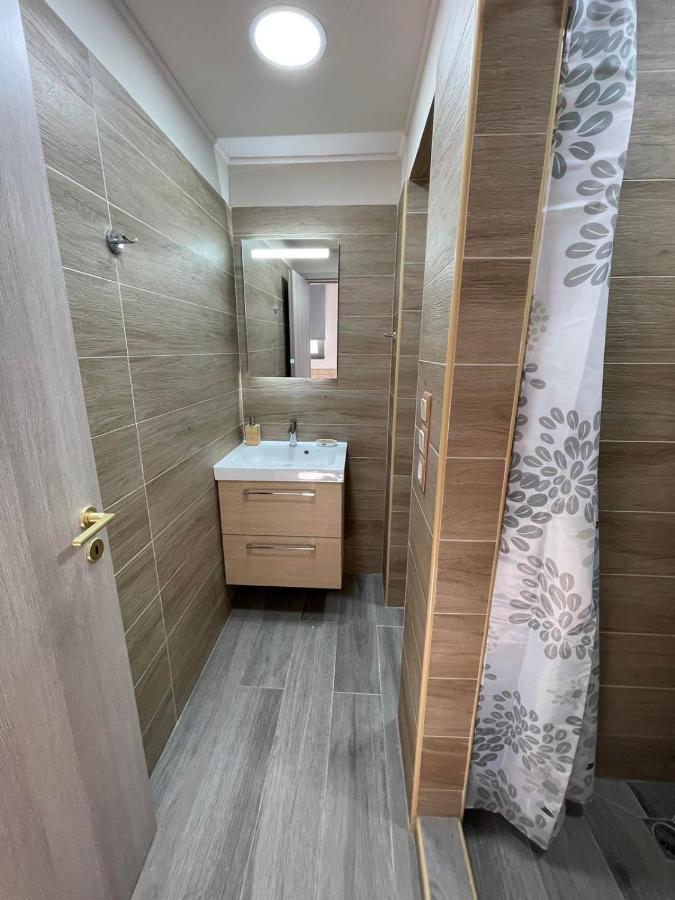 Avr Airport Deluxe Suites 6 Markópoulon Zewnętrze zdjęcie